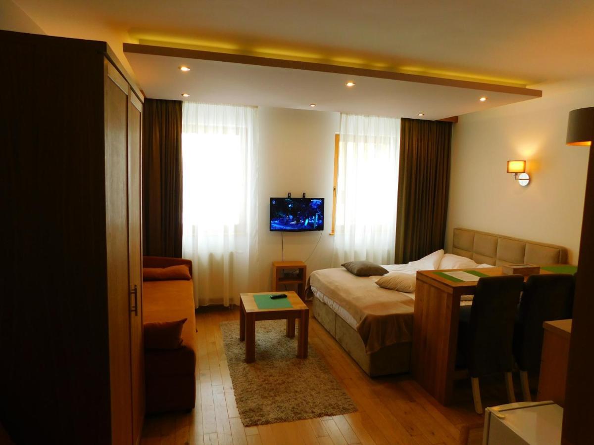 Apartments Rapid Яхорина Экстерьер фото